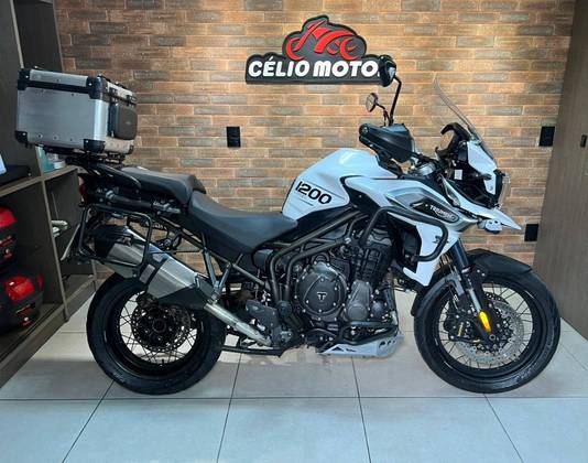 TRIUMPH TIGER 1200 XCX 